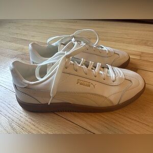 Puma Women’s Cream and Brown Sneakers